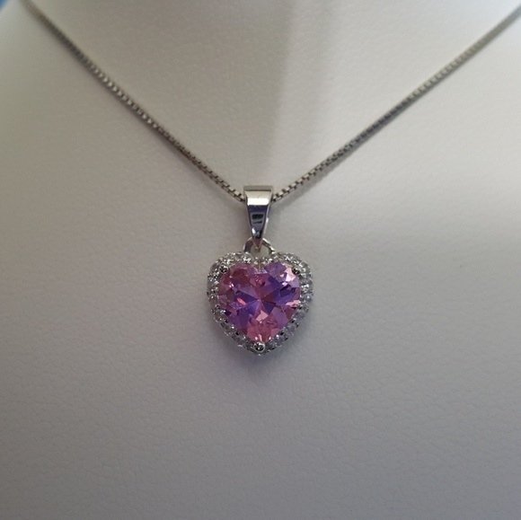 Pink Cubic Zirconia Heart Pendant. - Picture 4 of 7